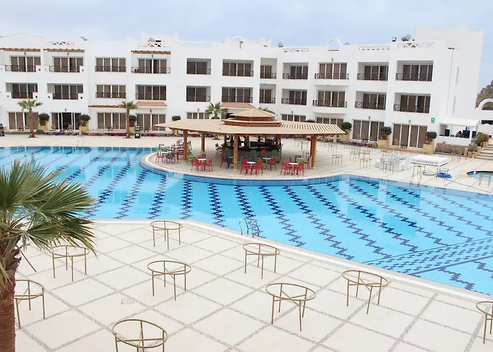 Old Vic Hotel 4*
